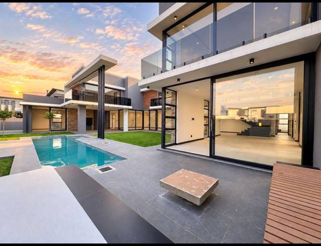 5 BEDROOM HOUSE FOR SALE IN MIDSTREAM HEIGHTS